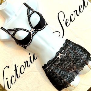 Victoria's Secret Ribbon Slot Quarter Cup Bra & Garter Skirt/Thong 34B / Small